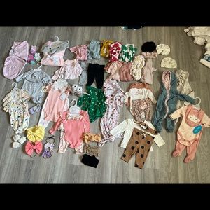 Baby Girl Lot (Preemie-18m) Items added to box daily
